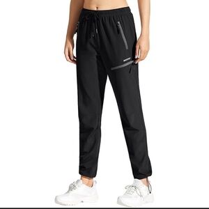 Mocoly Windbreaker Athletic Pull-on Pants